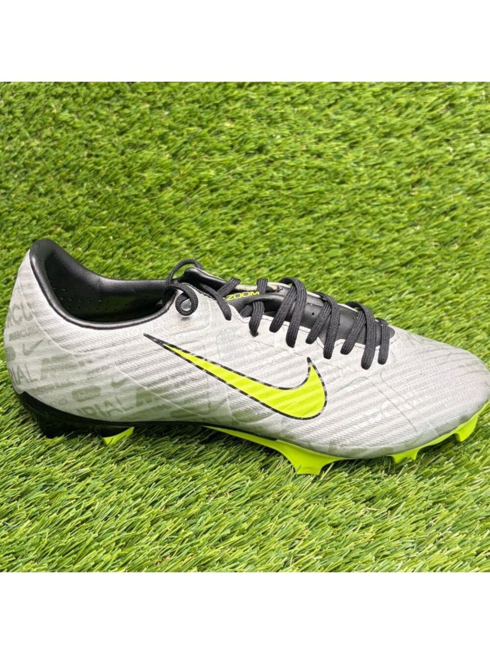 Nike Zoom Mercurial Vapor 15 Academy Mens Size 6.5 Silver Running Soccer Cleats